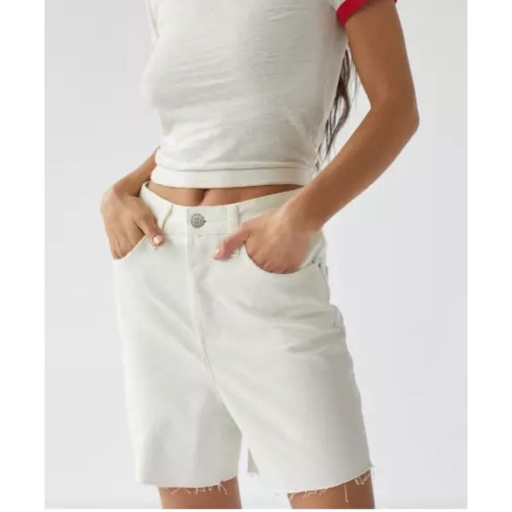 BDG Urban Outfitters 90's Long Inseam Cutoff Denim White Shorts Button Fly SZ 32